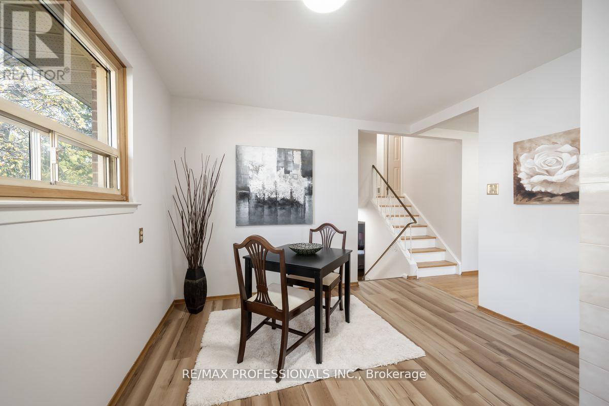 1275 PALLATINE DRIVE