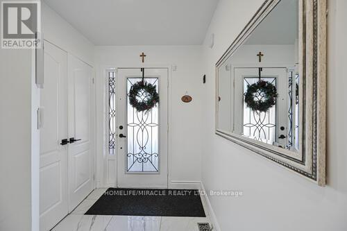 190 DEEPSPRINGS CRESCENT