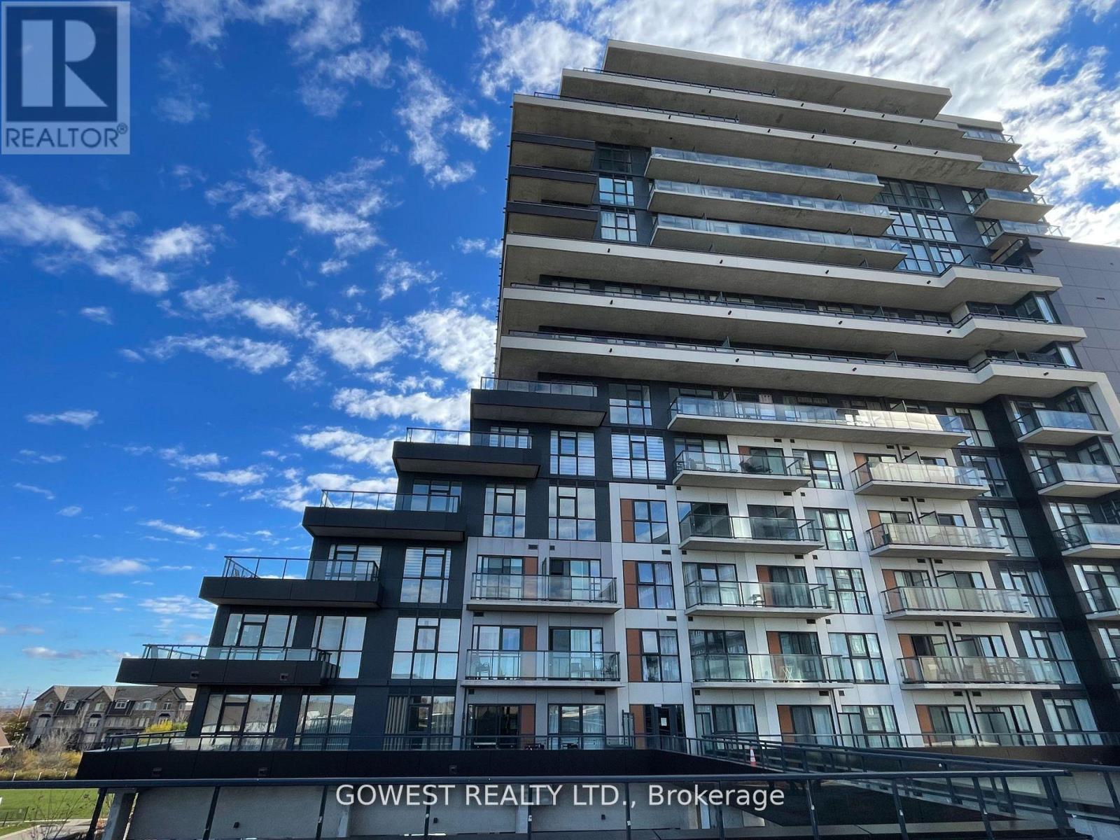 705 - 550 NORTH SERVICE ROAD