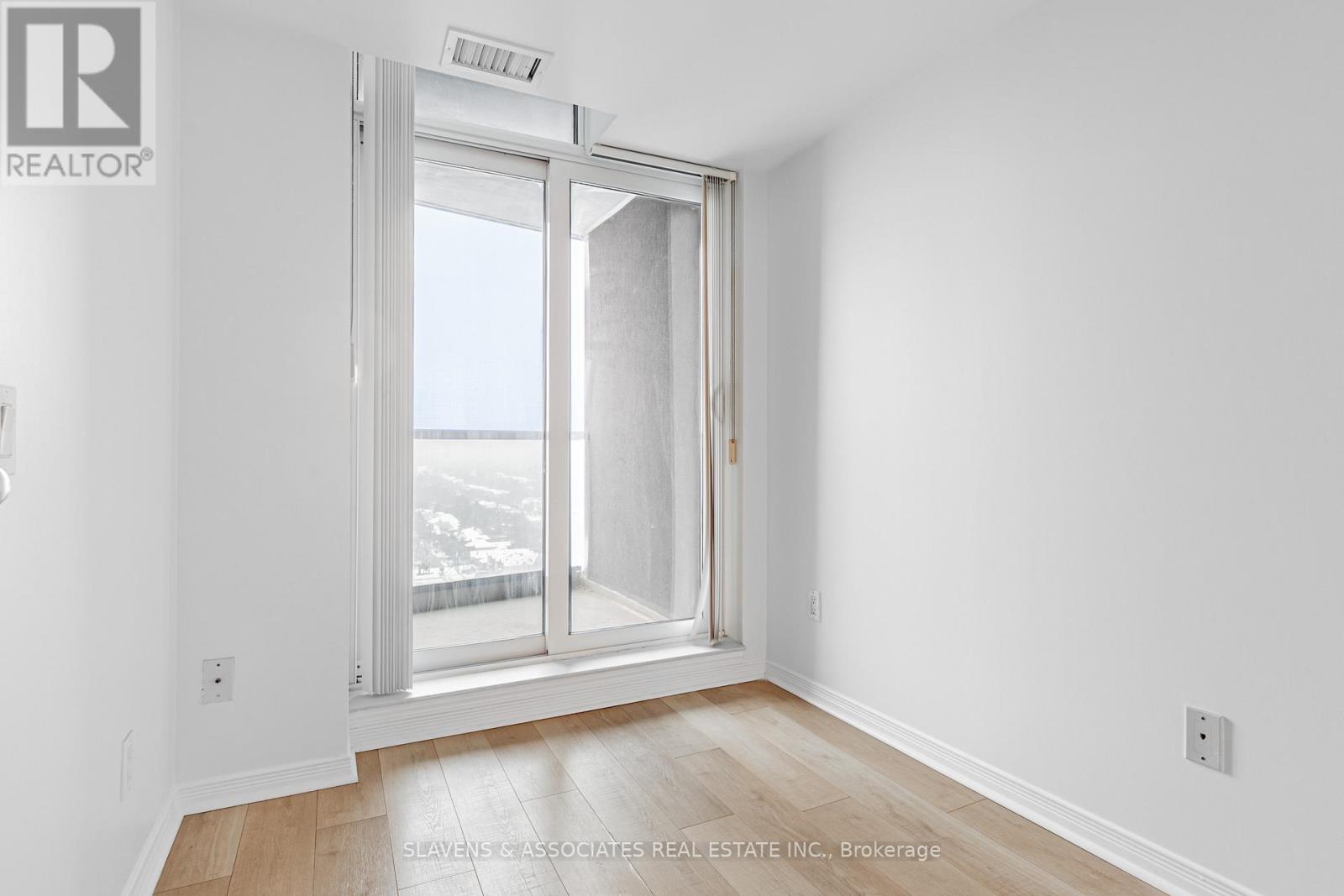 2306 - 30 HARRISON GARDEN BOULEVARD