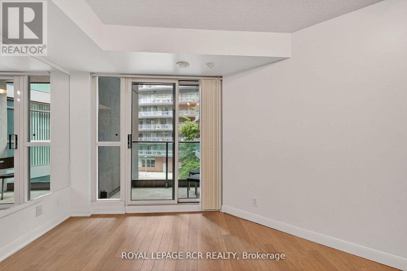 310 - 600 FLEET STREET