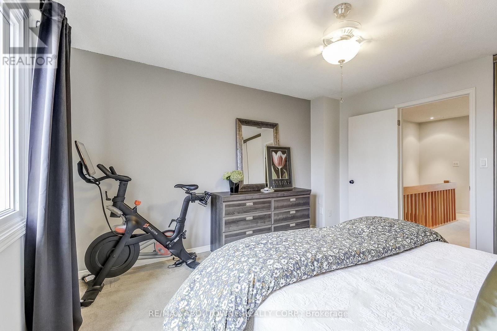 418 - 895 MAPLE AVENUE