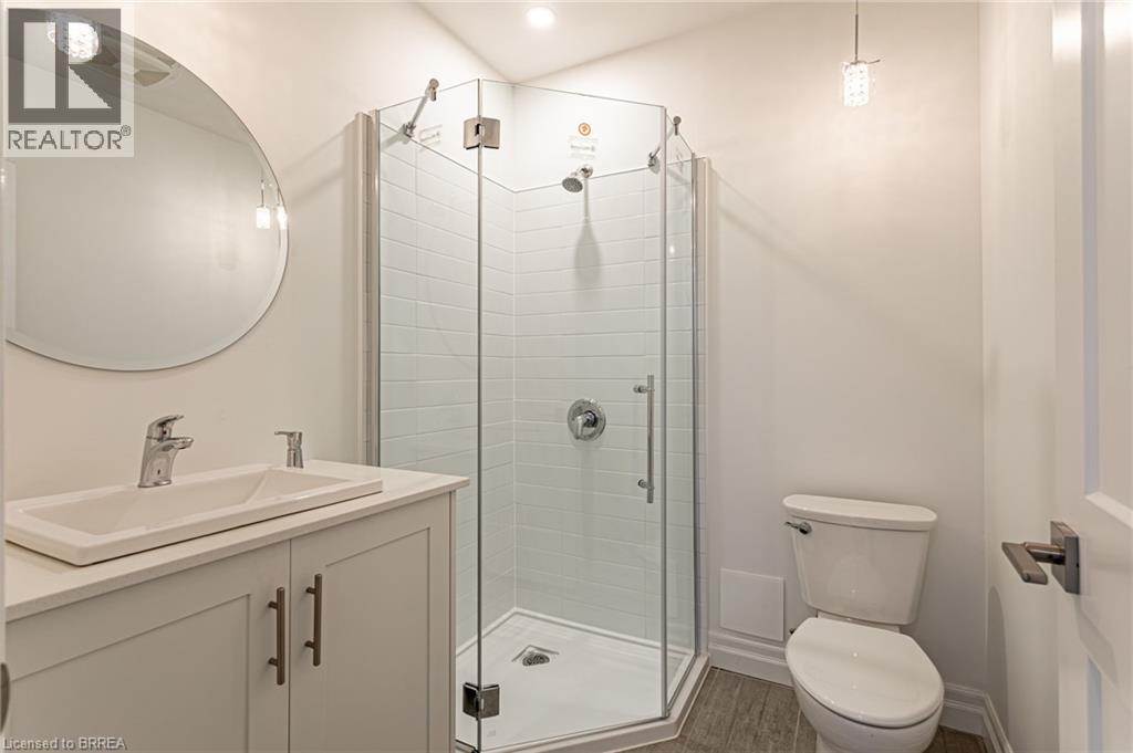 38 HARBOUR Street Unit# 306