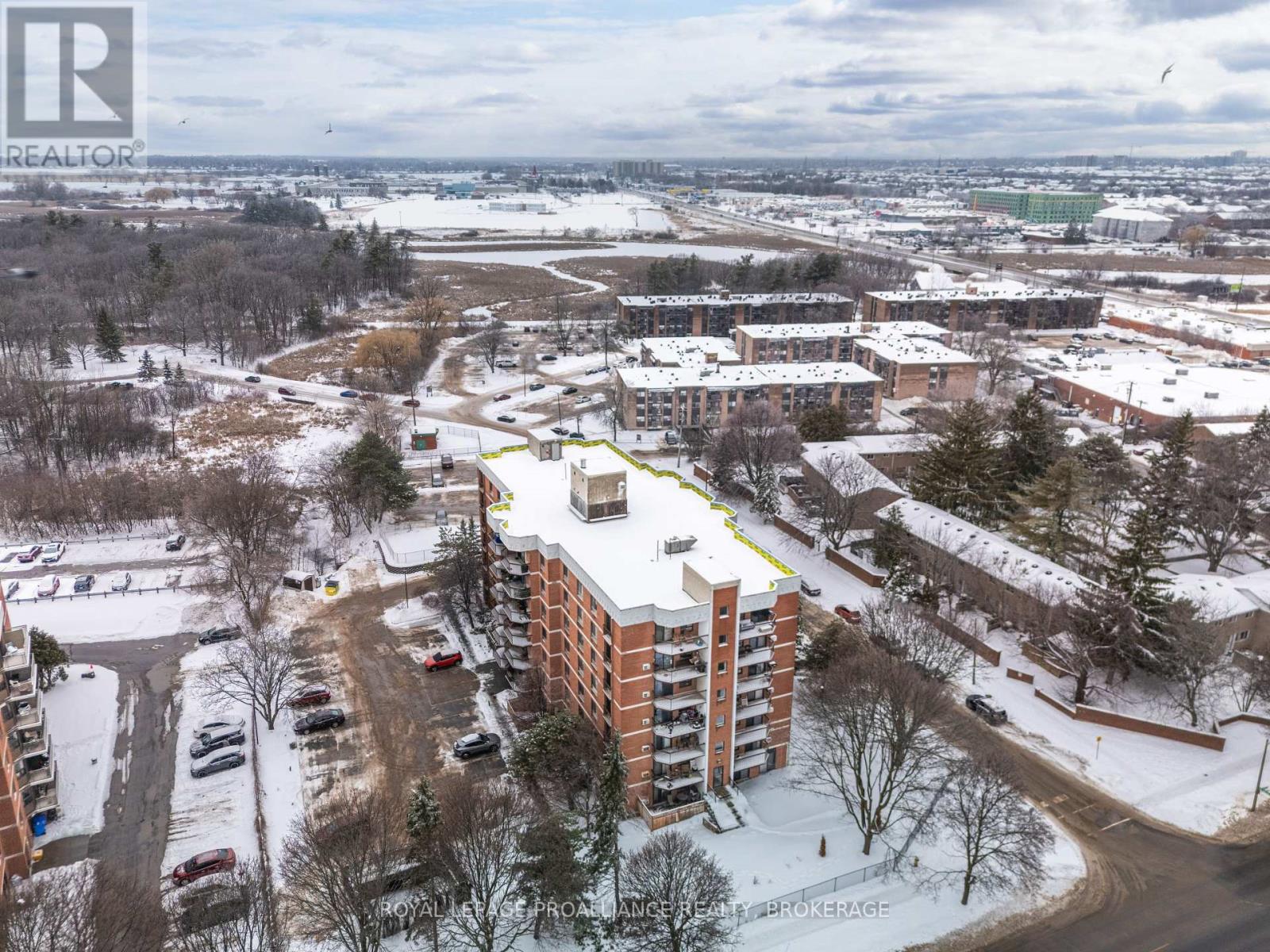 505 - 14 GREENVIEW DRIVE