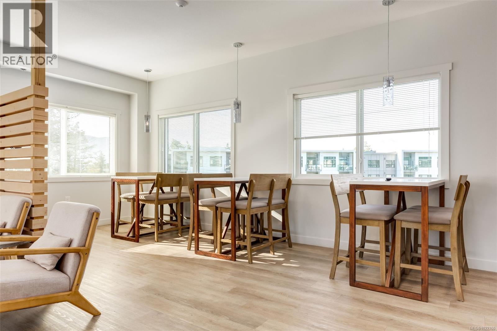 310 4830 Cedar Ridge Pl