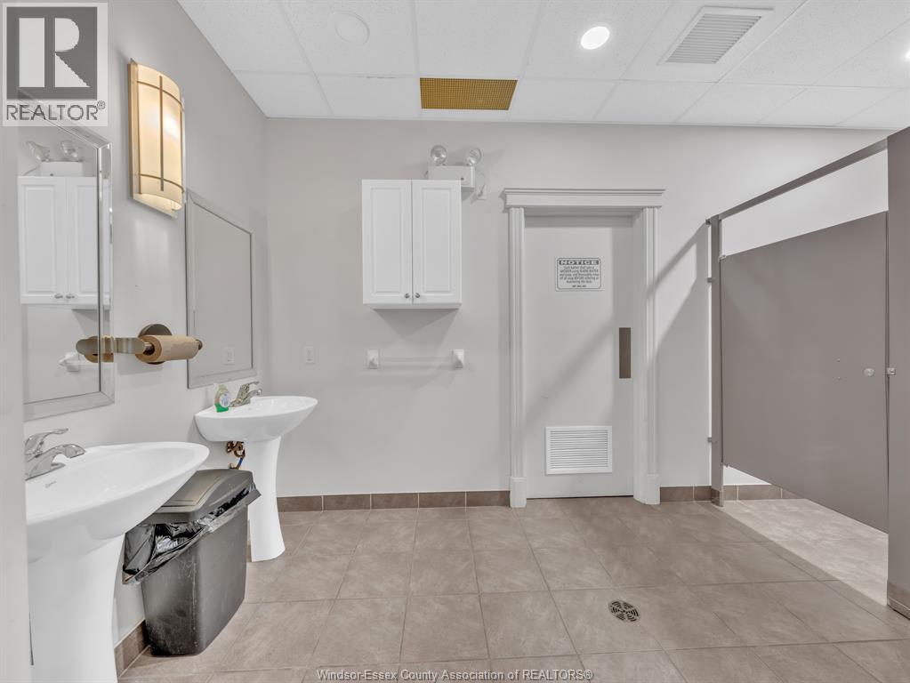 1225 RIVERSIDE DRIVE West Unit# 703