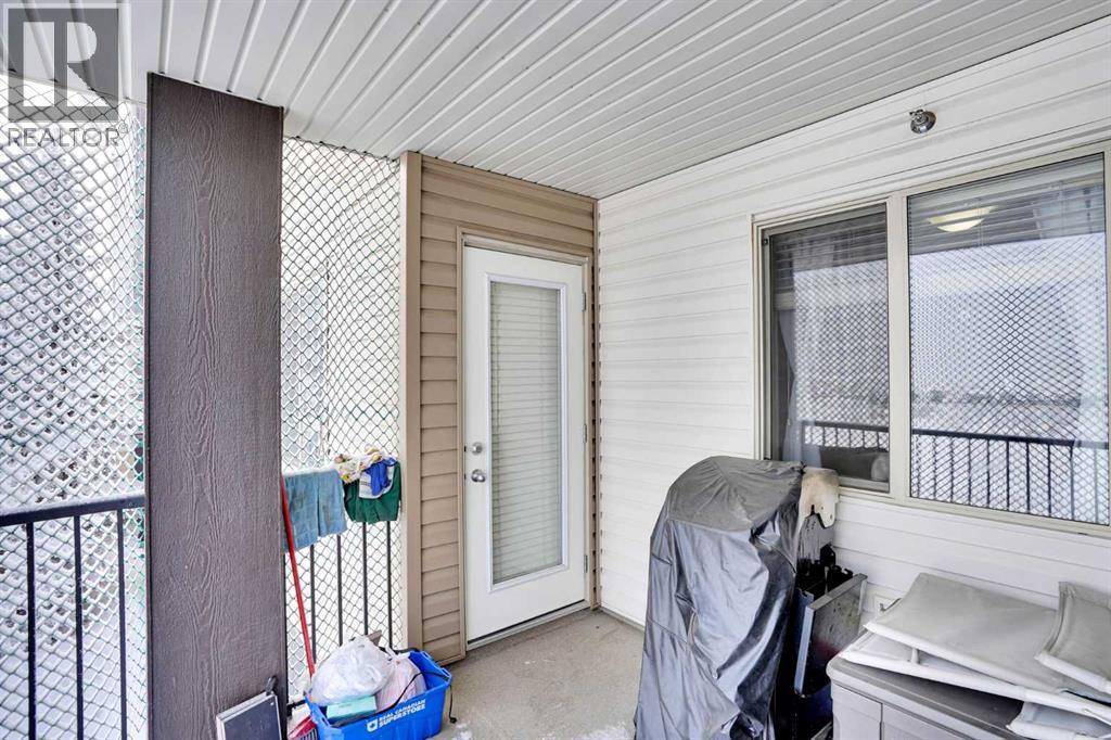 213, 355 Taralake Way NE