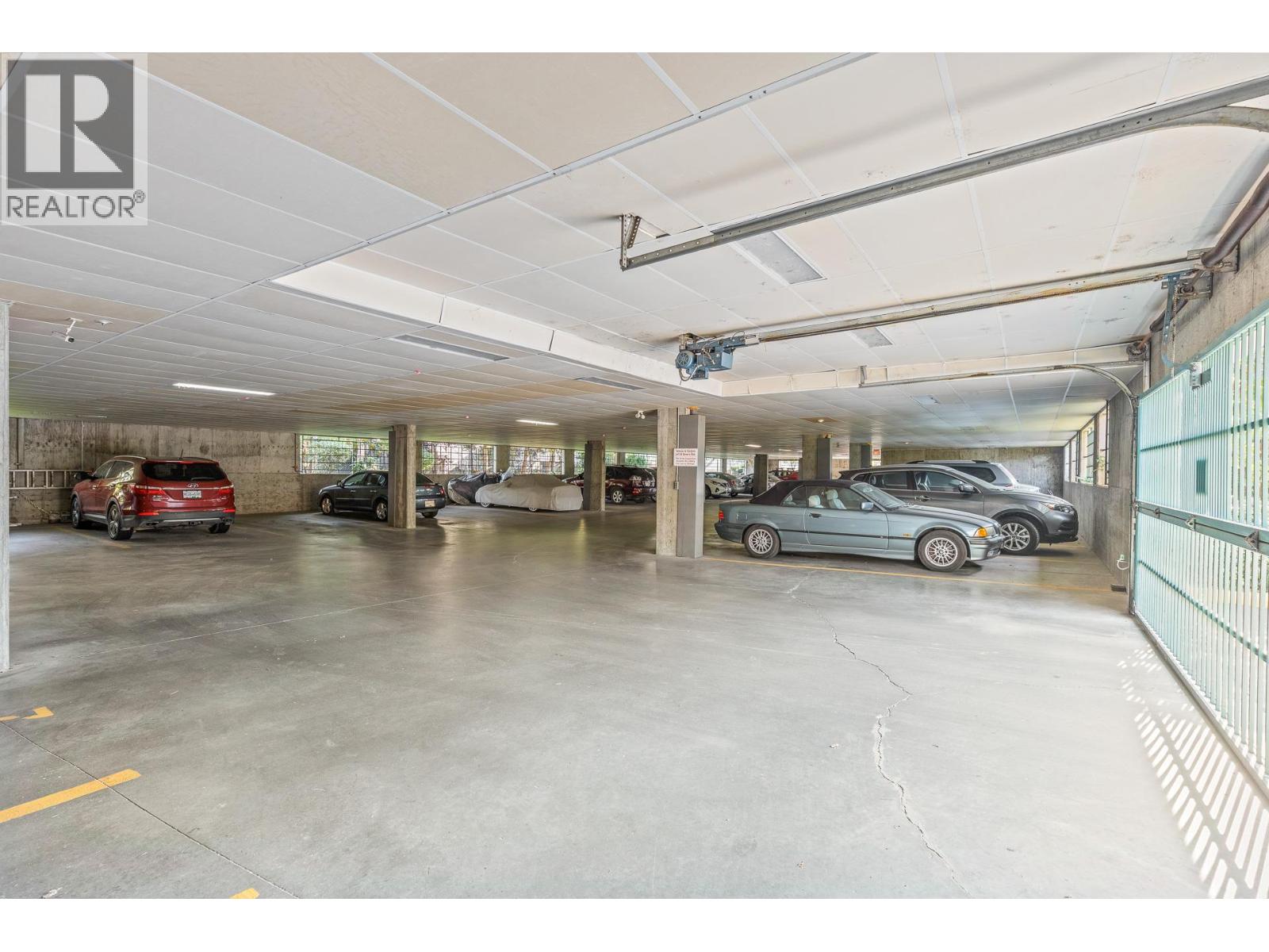 2300 Benvoulin Road Unit# 302