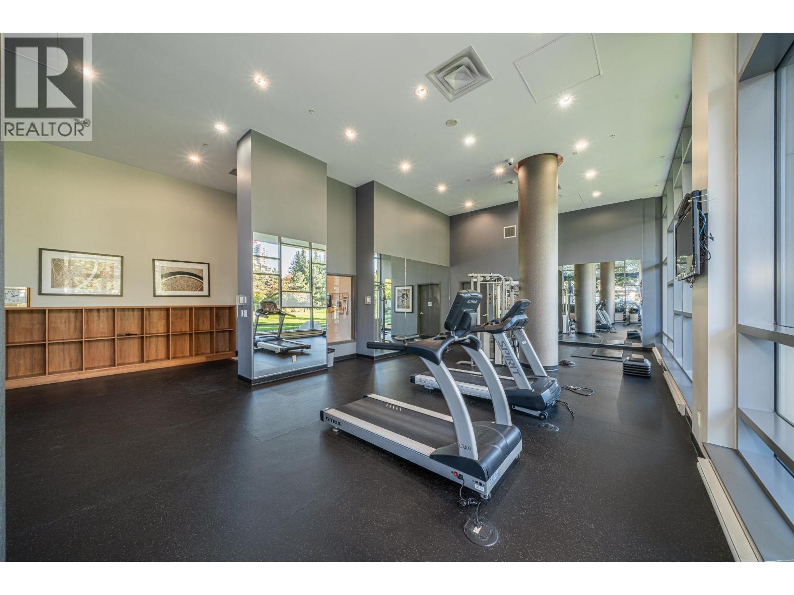 3206 4880 BENNETT STREET