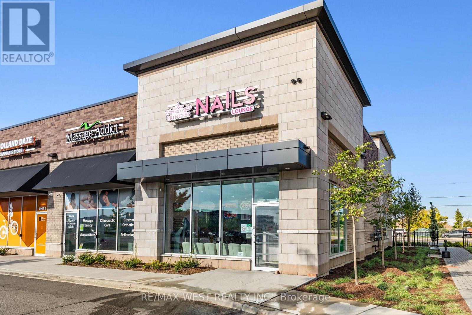 C5 - 3165 MARKHAM ROAD