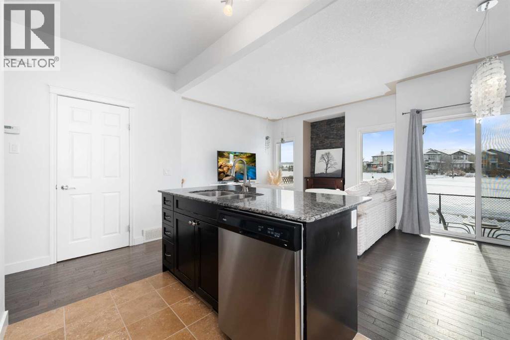 602, 620 Luxstone Landing SW