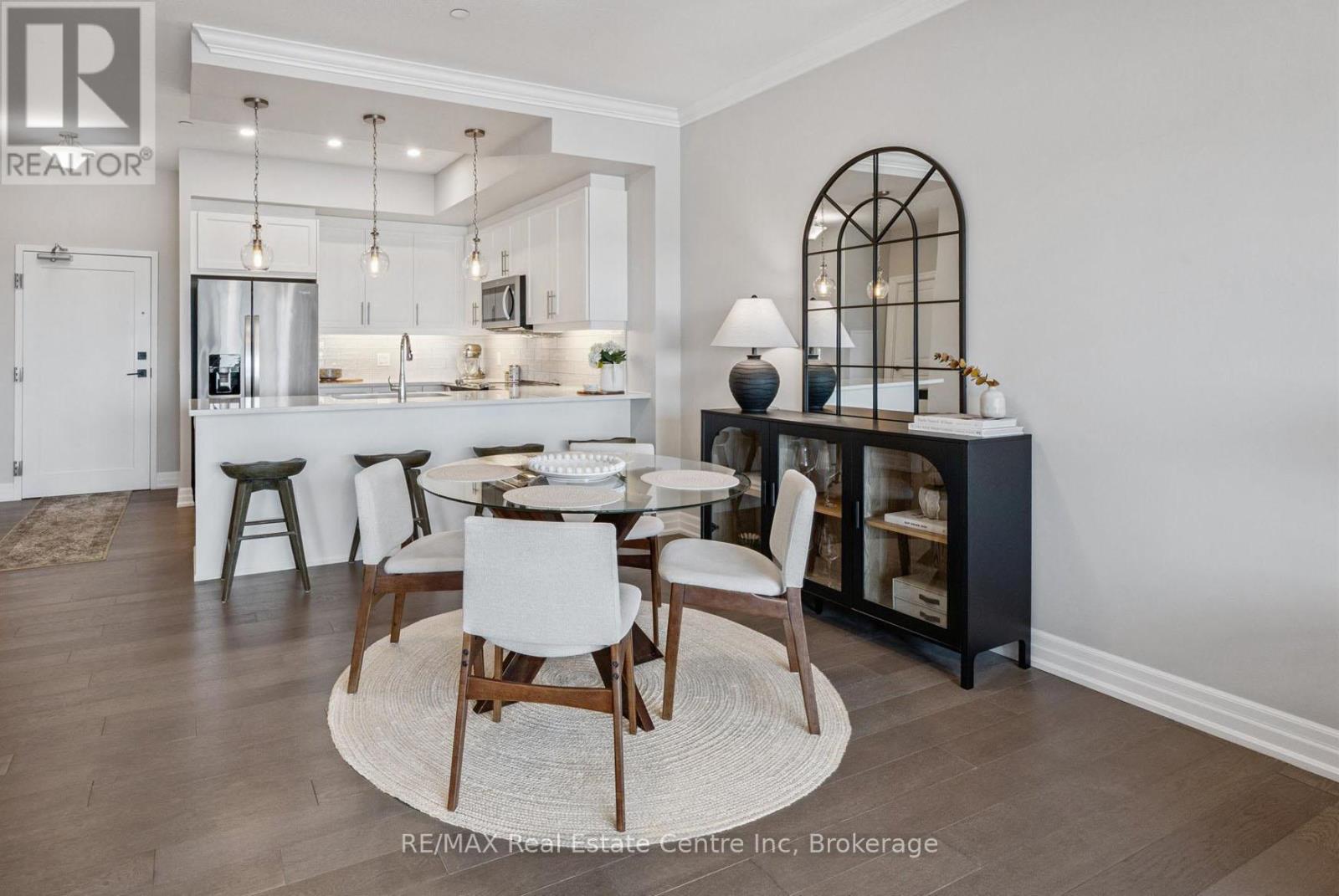 1010 - 1880 GORDON STREET