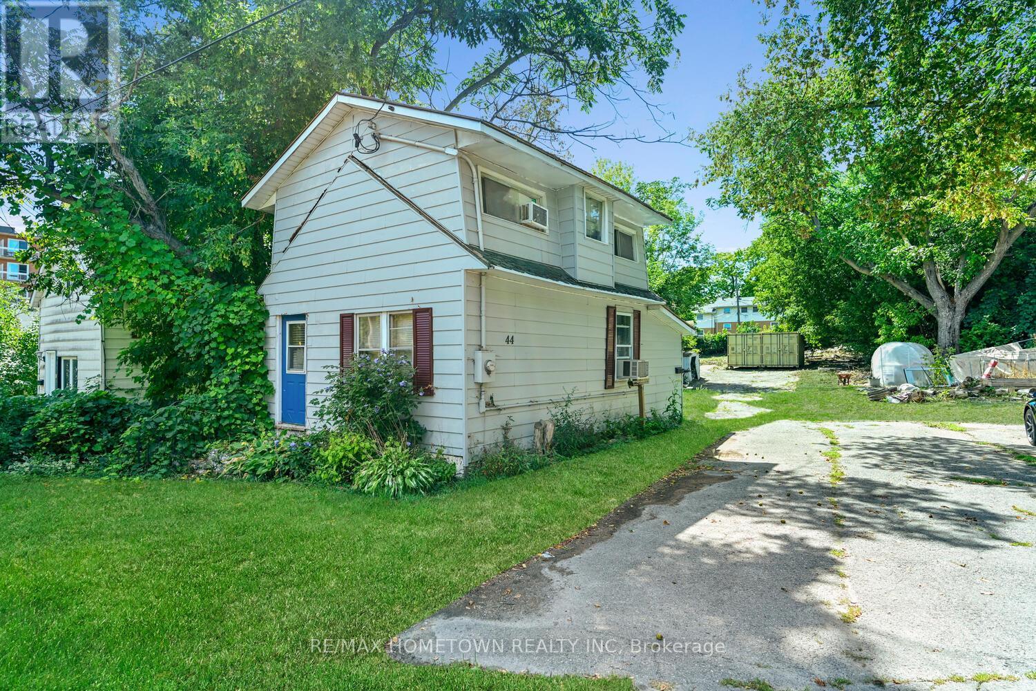 44 STEWART BOULEVARD