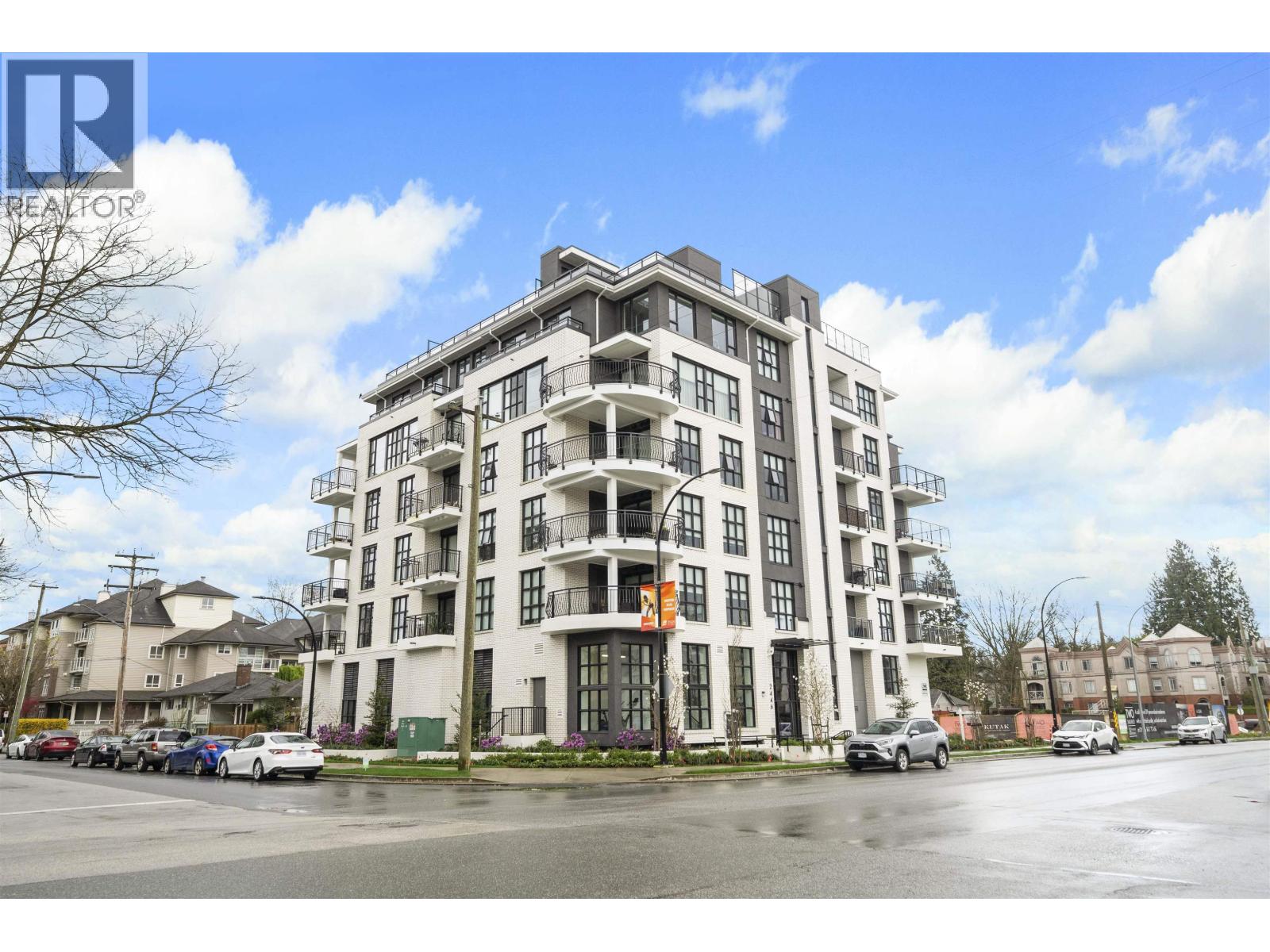 201 2446 SHAUGHNESSY STREET