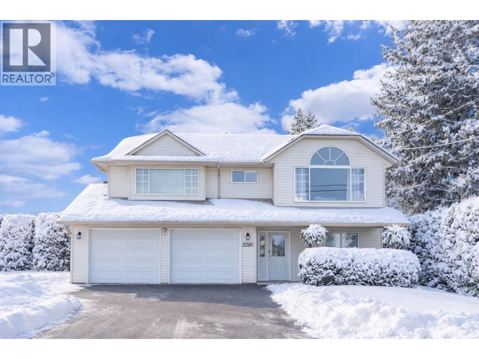 2280 10 Avenue SE