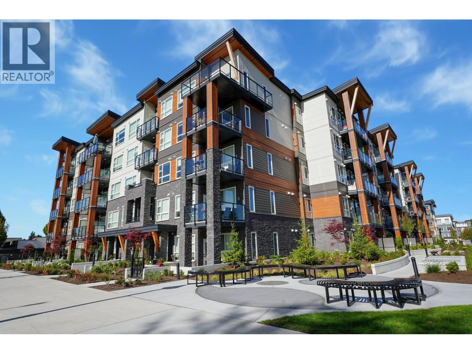 402 12143 223 STREET