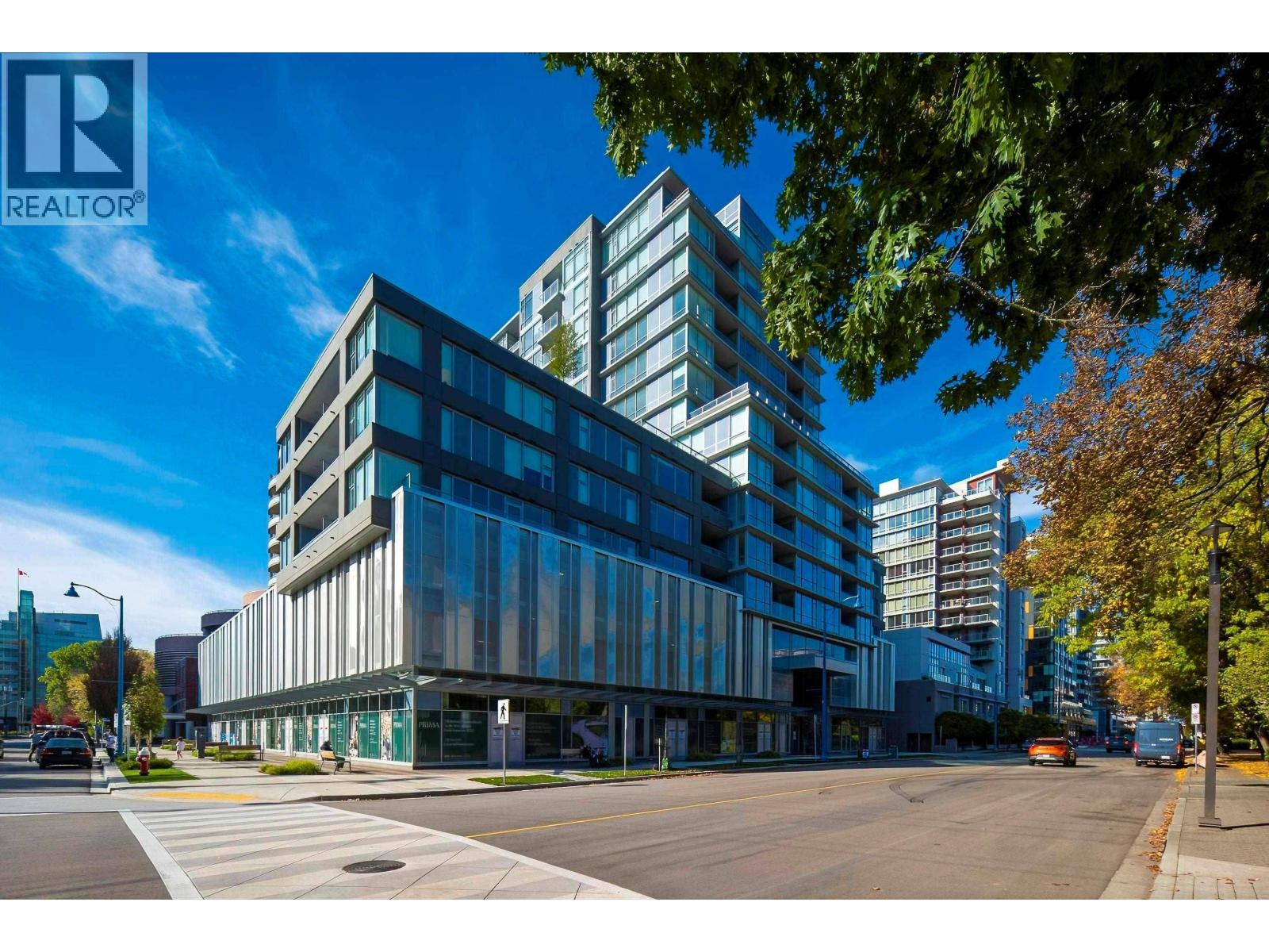 1006 6833 BUSWELL STREET