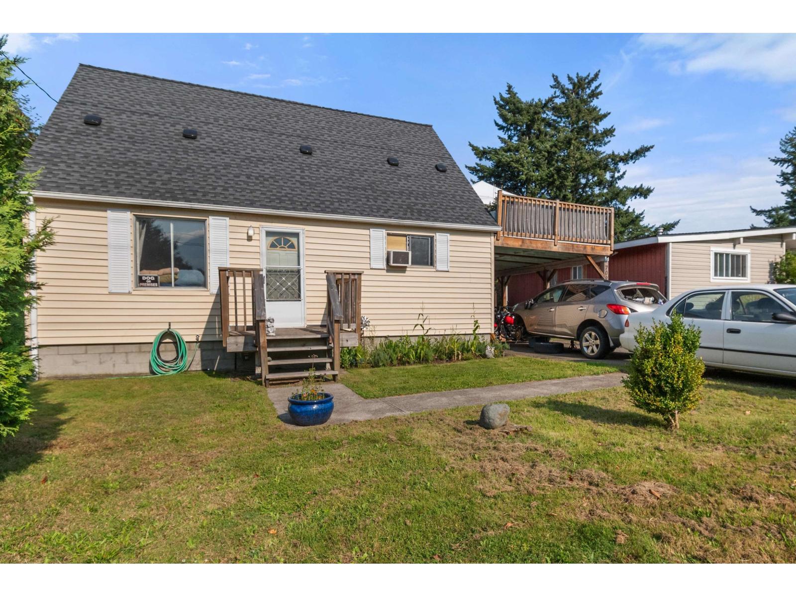 709 7TH AVENUE, Hope