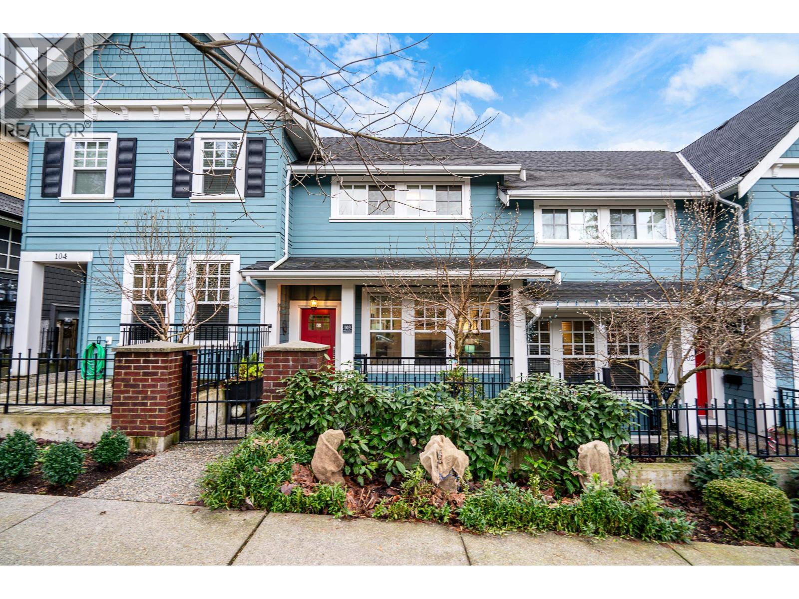 103 3410 QUEENSTON AVENUE