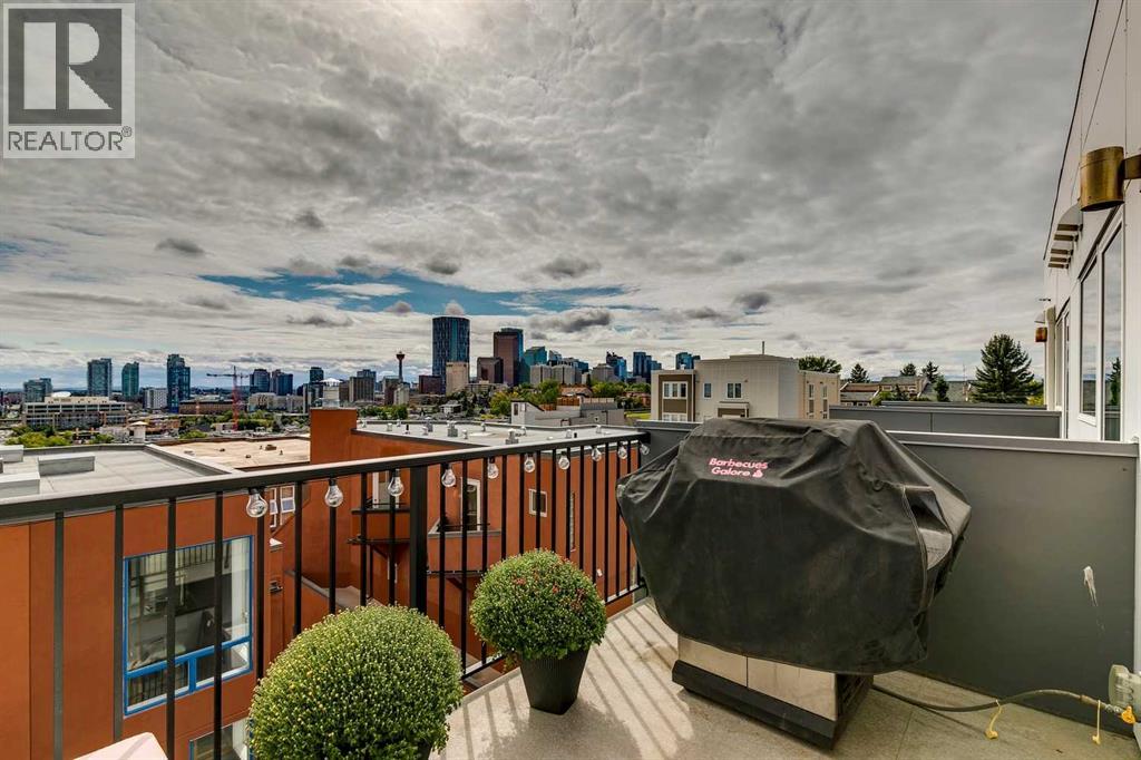 408, 730 5 Street NE