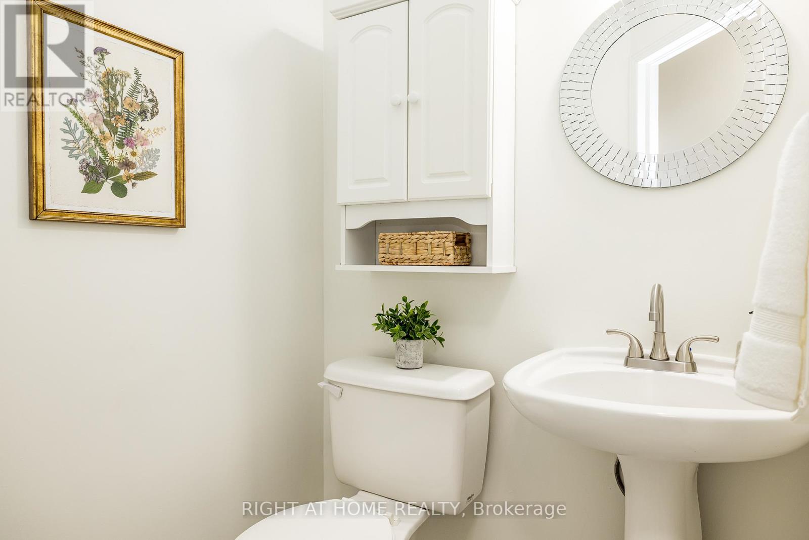 117 KINCARDINE DRIVE