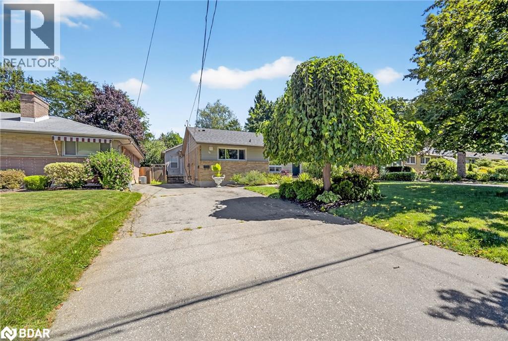 364 BEACHWOOD Avenue