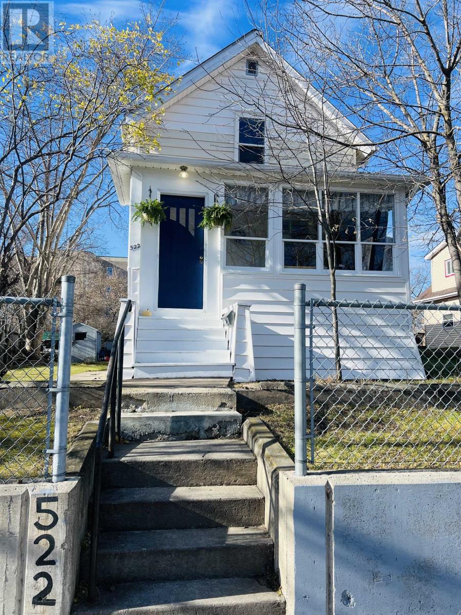 522 Third Avenue South