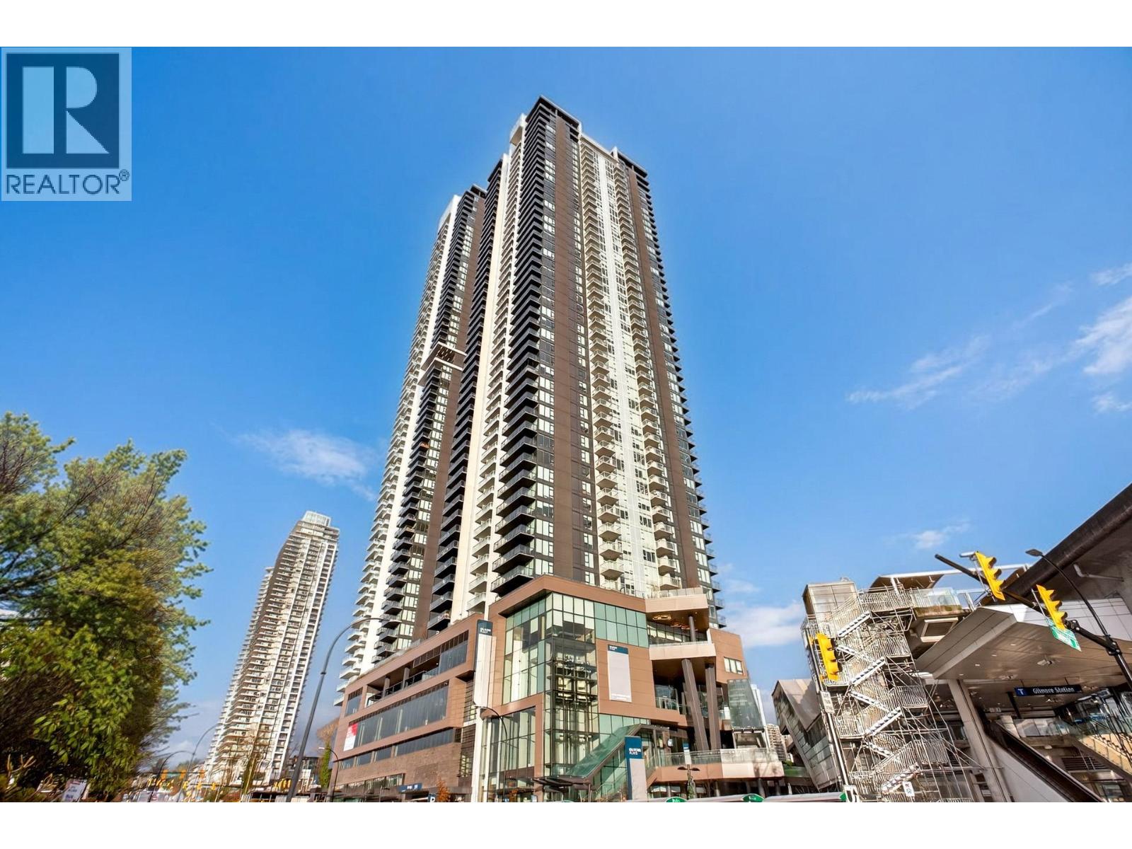 3706 2186 GILMORE AVENUE