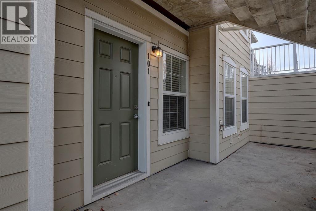 101 Auburn Bay Street SE