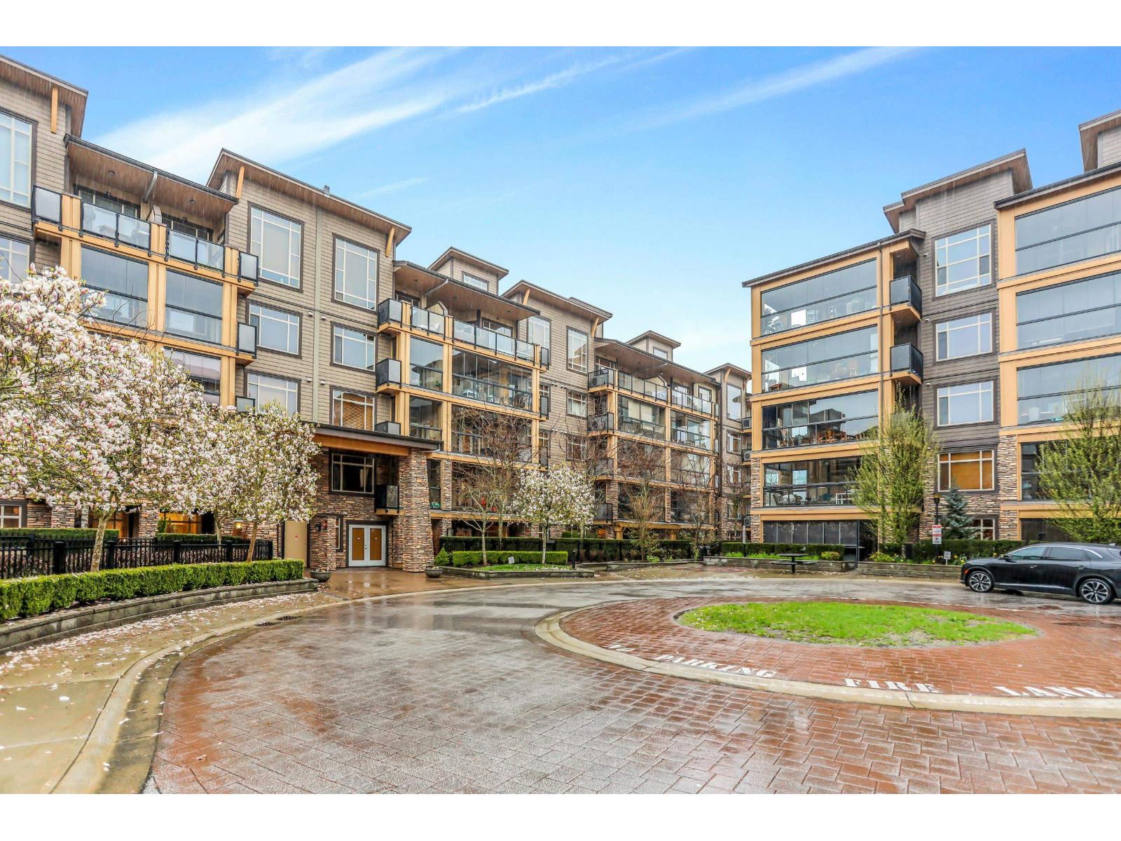 561 8258 207A STREET