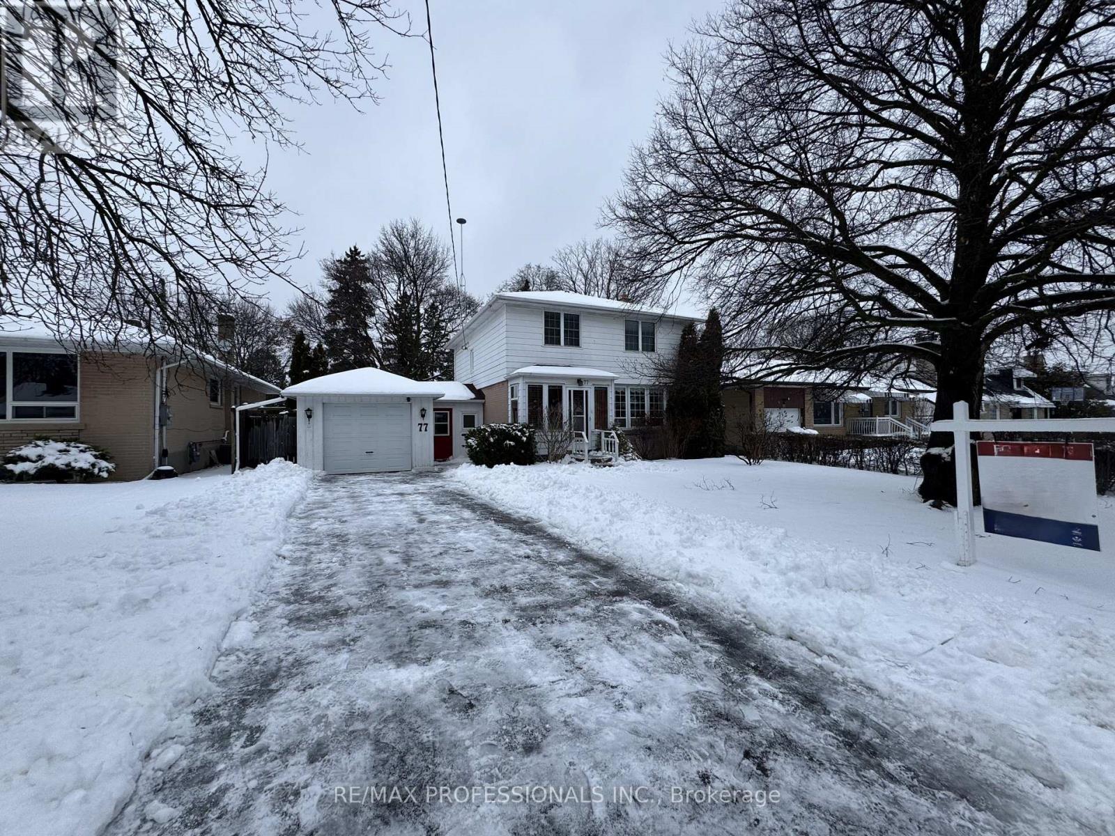 77 BEDFORD PARK AVENUE