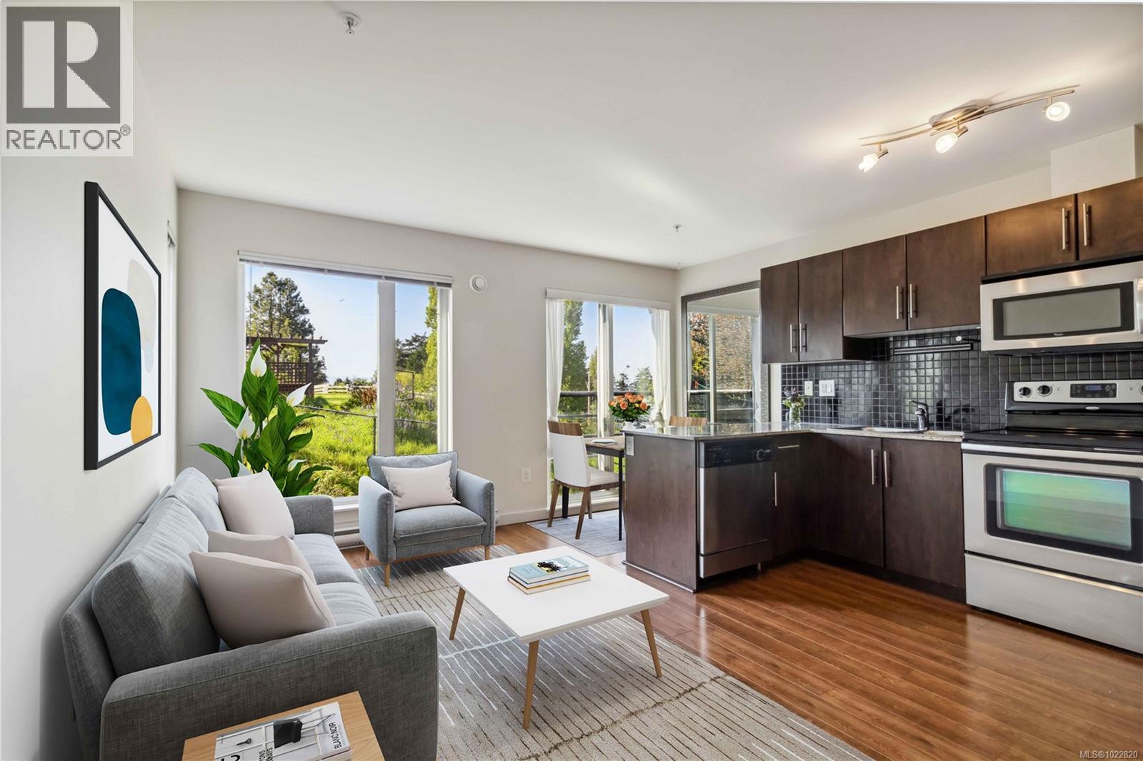 308 1405 Esquimalt Rd