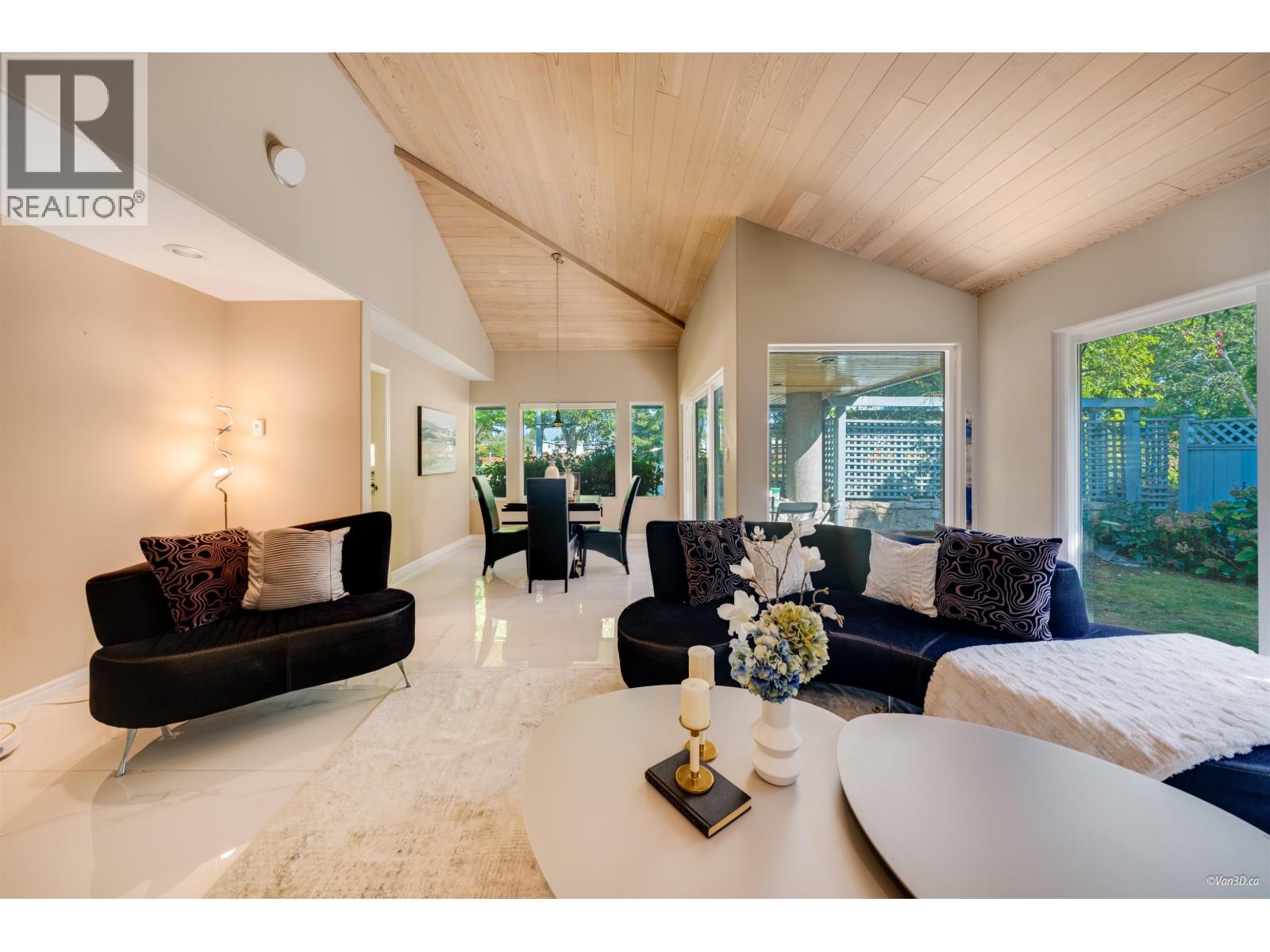 7215 FROBISHER DRIVE