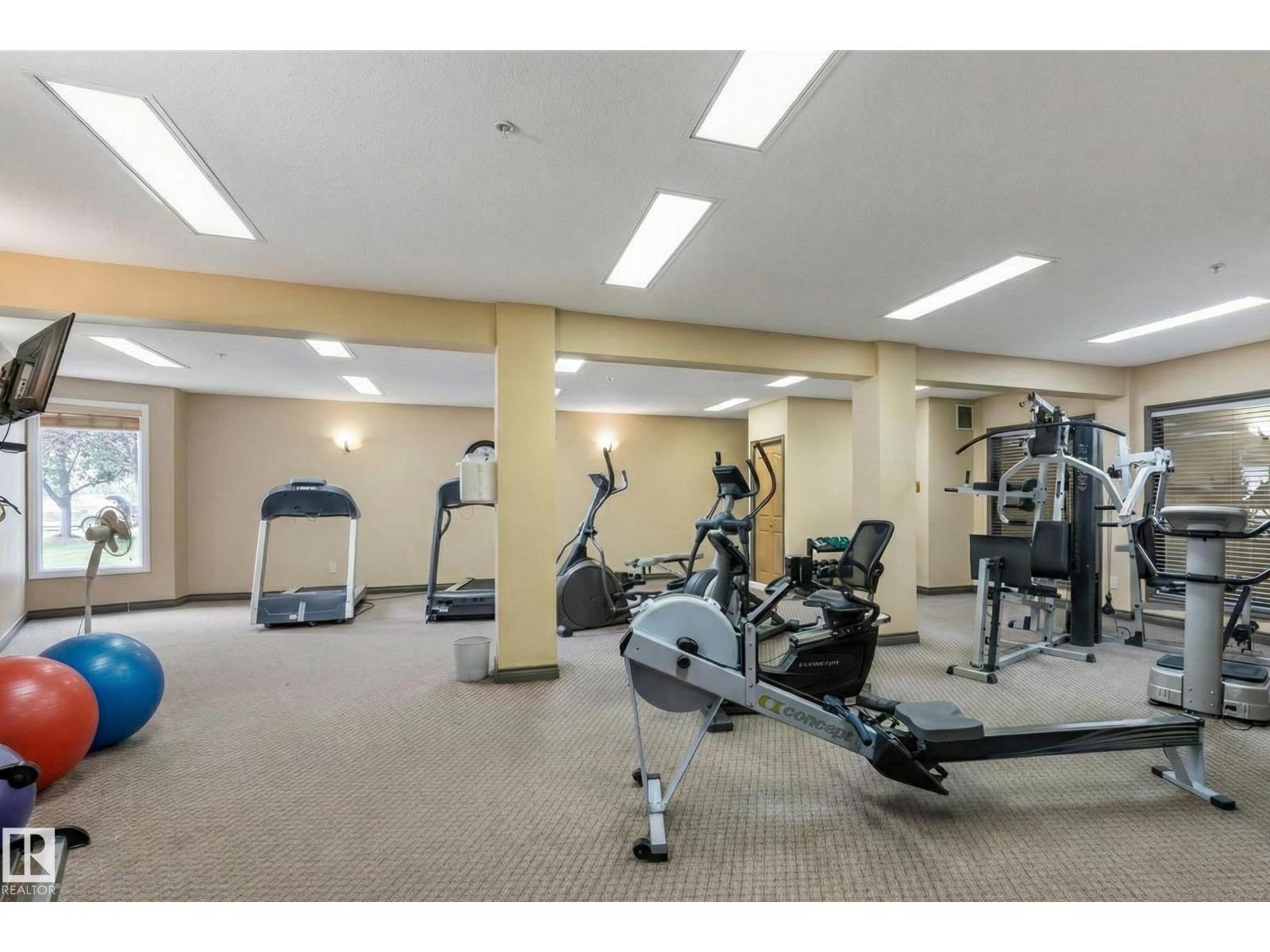 #A 416 78 MCKENNEY AV