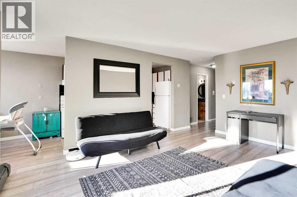 202, 1529 26 Avenue SW