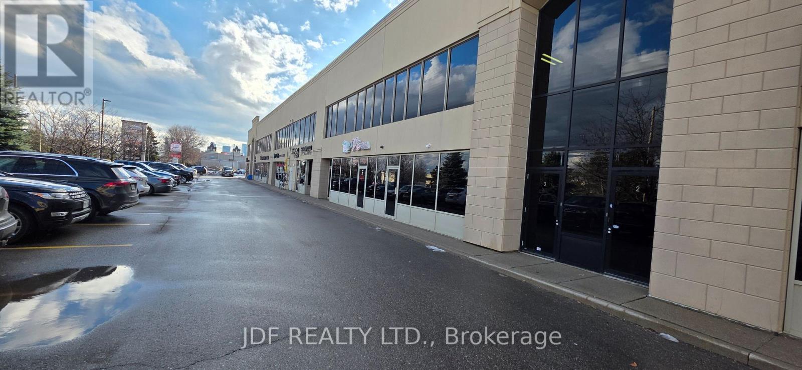 3 - 8740 JANE STREET