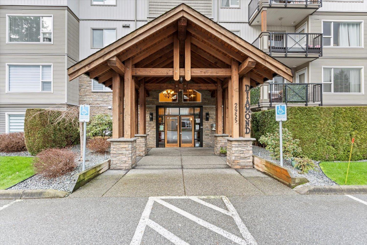 115 2955 DIAMOND CRESCENT