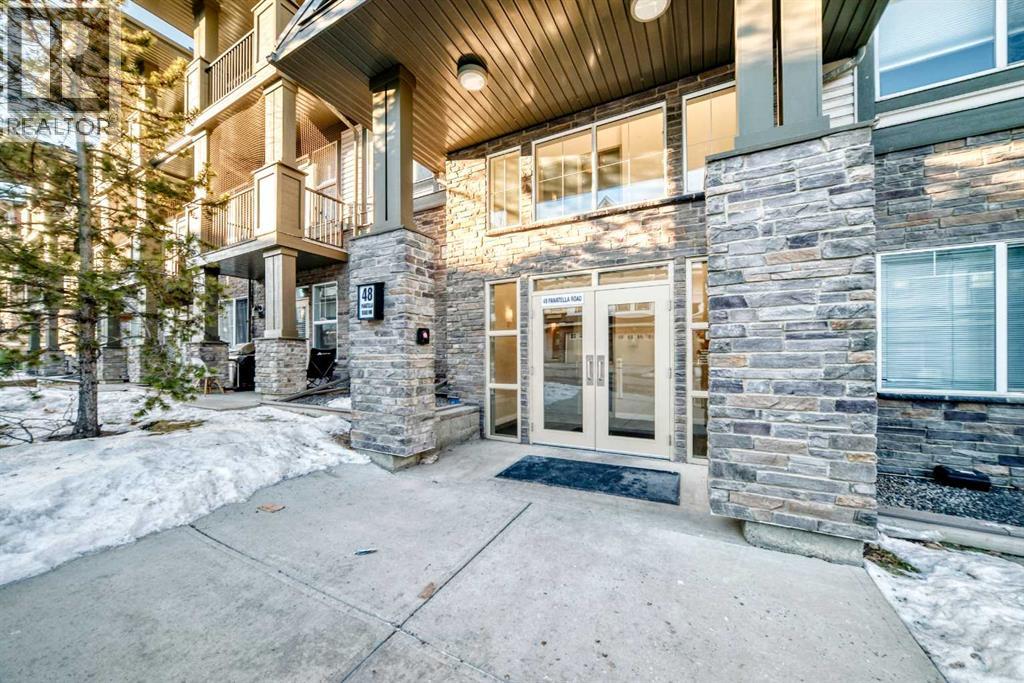 203, 48 Panatella Road NW