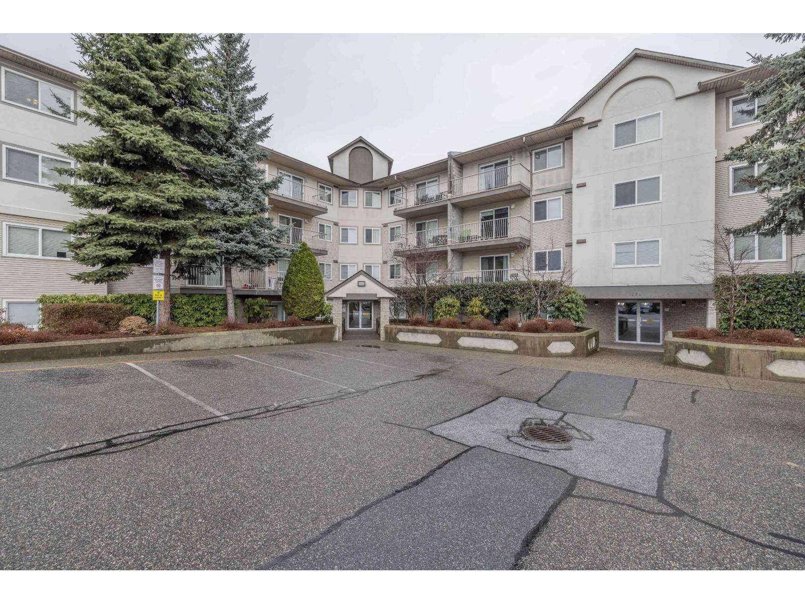 404 7694 EVANS ROAD, Sardis West Vedder