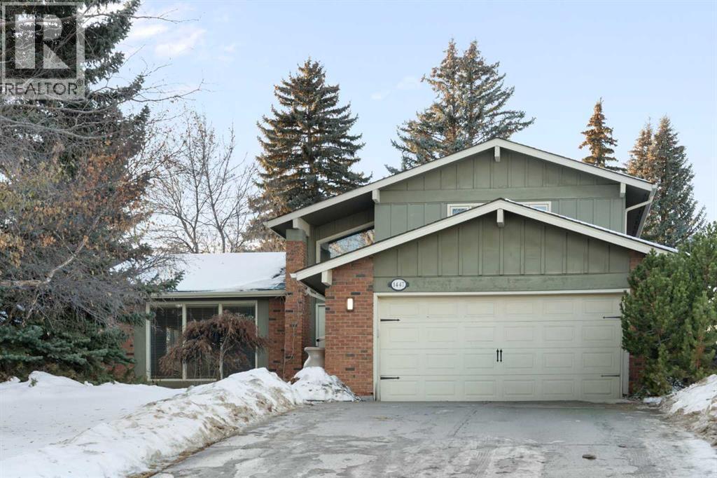 1447 Acadia Drive SE