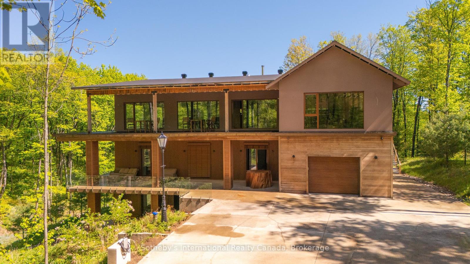 1739 TRAPPER'S TRAIL ROAD