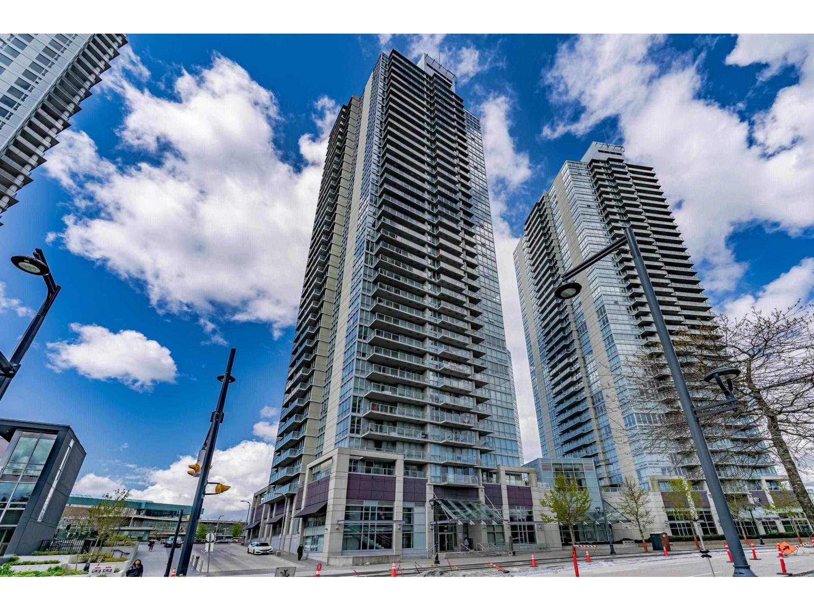 809 9981 WHALLEY BOULEVARD