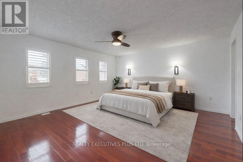 46 WILLIAMSON DRIVE W