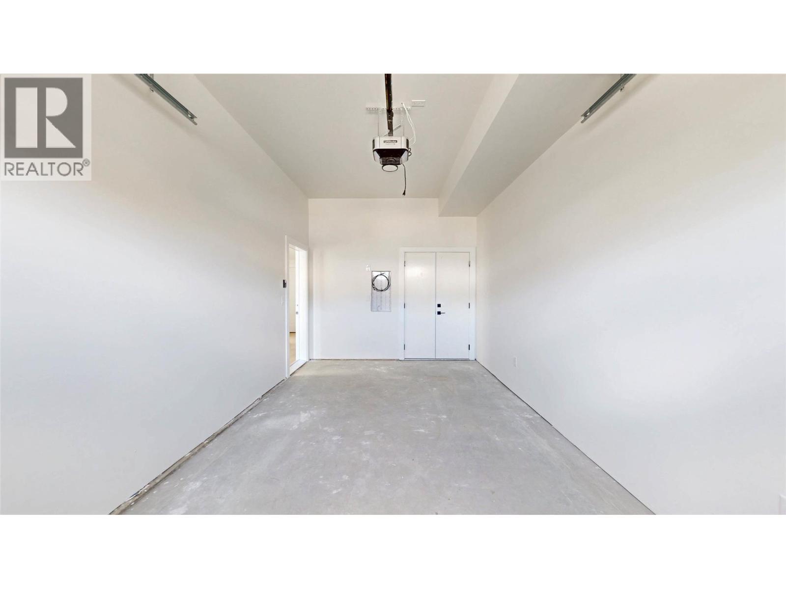 381 Chardonnay Avenue