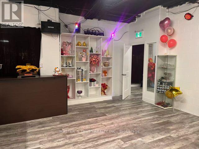 C1 & C2 - 222 SPADINA AVENUE