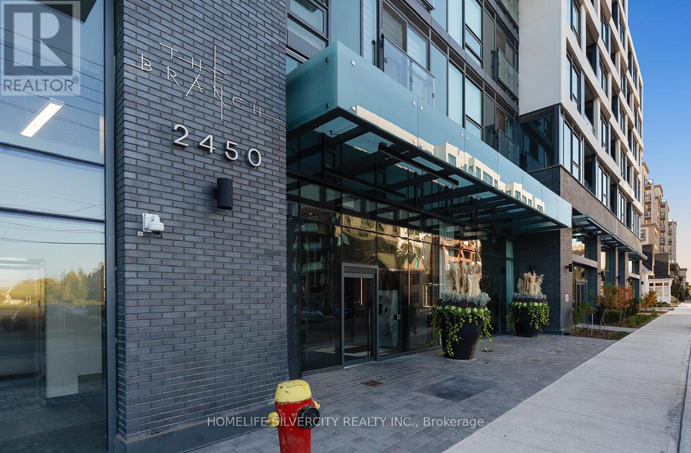 811 - 2450 OLD BRONTE ROAD