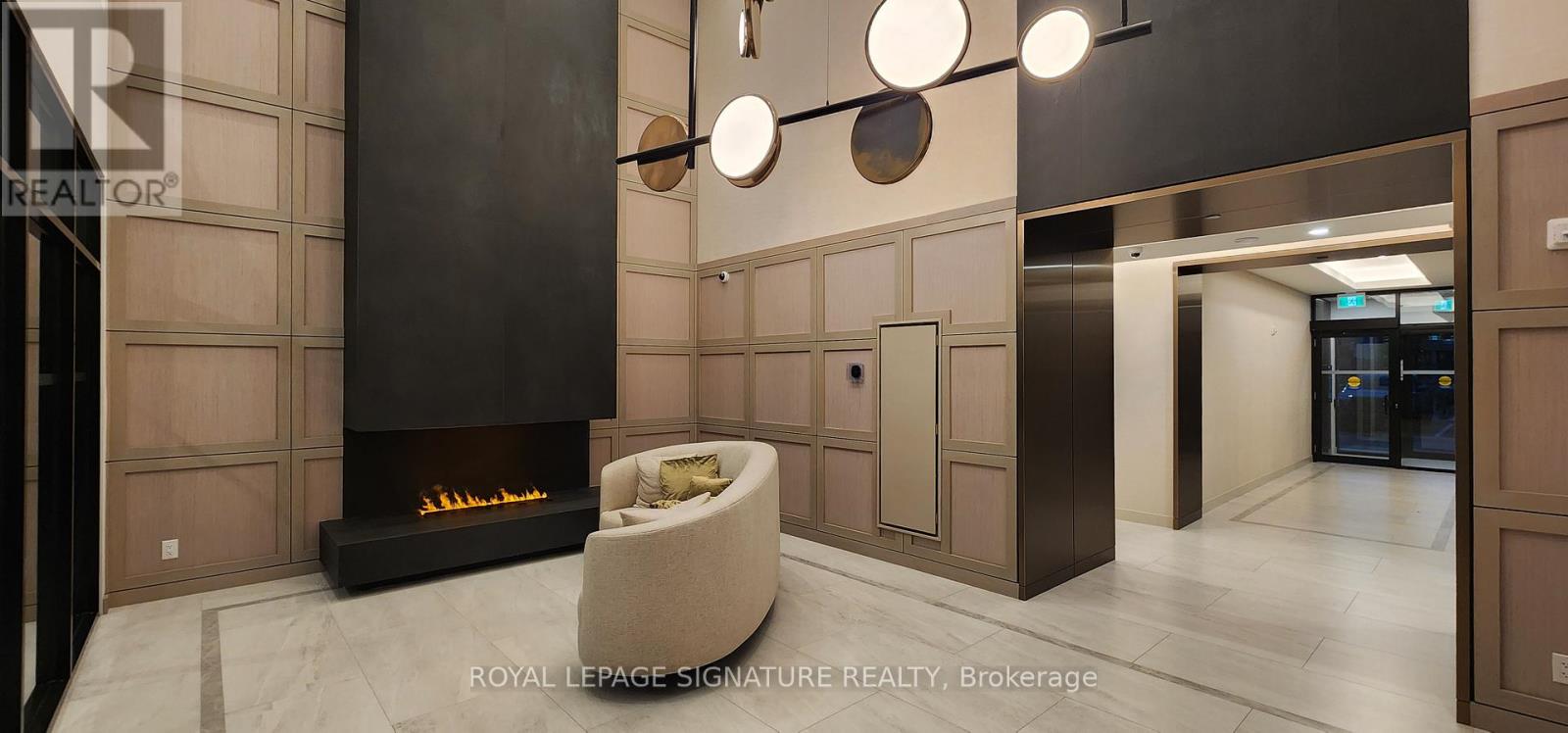 404 - 3285 CARDING MILL TRAIL