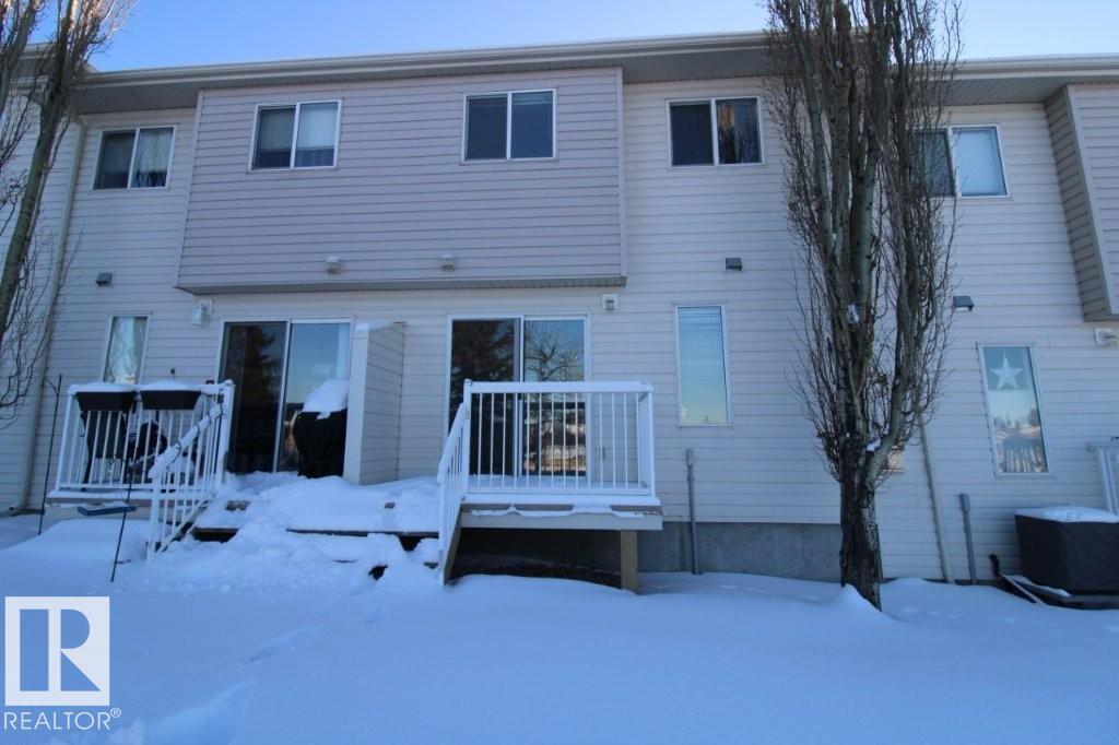 #7 451 HYNDMAN CR NW