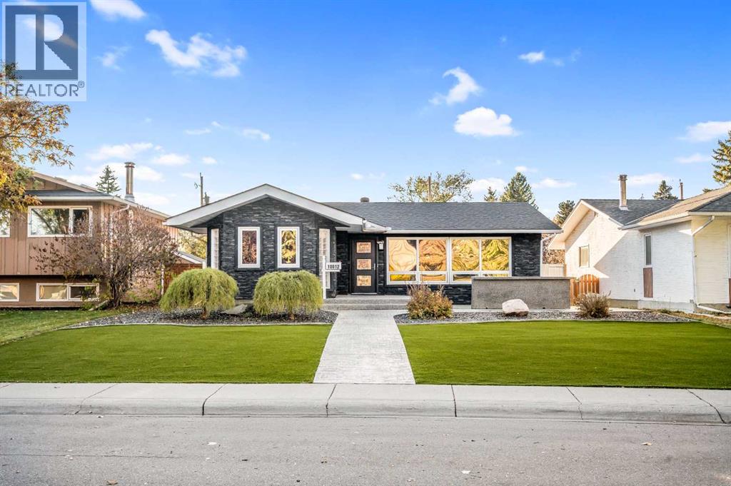 10012 Willowview Road SE