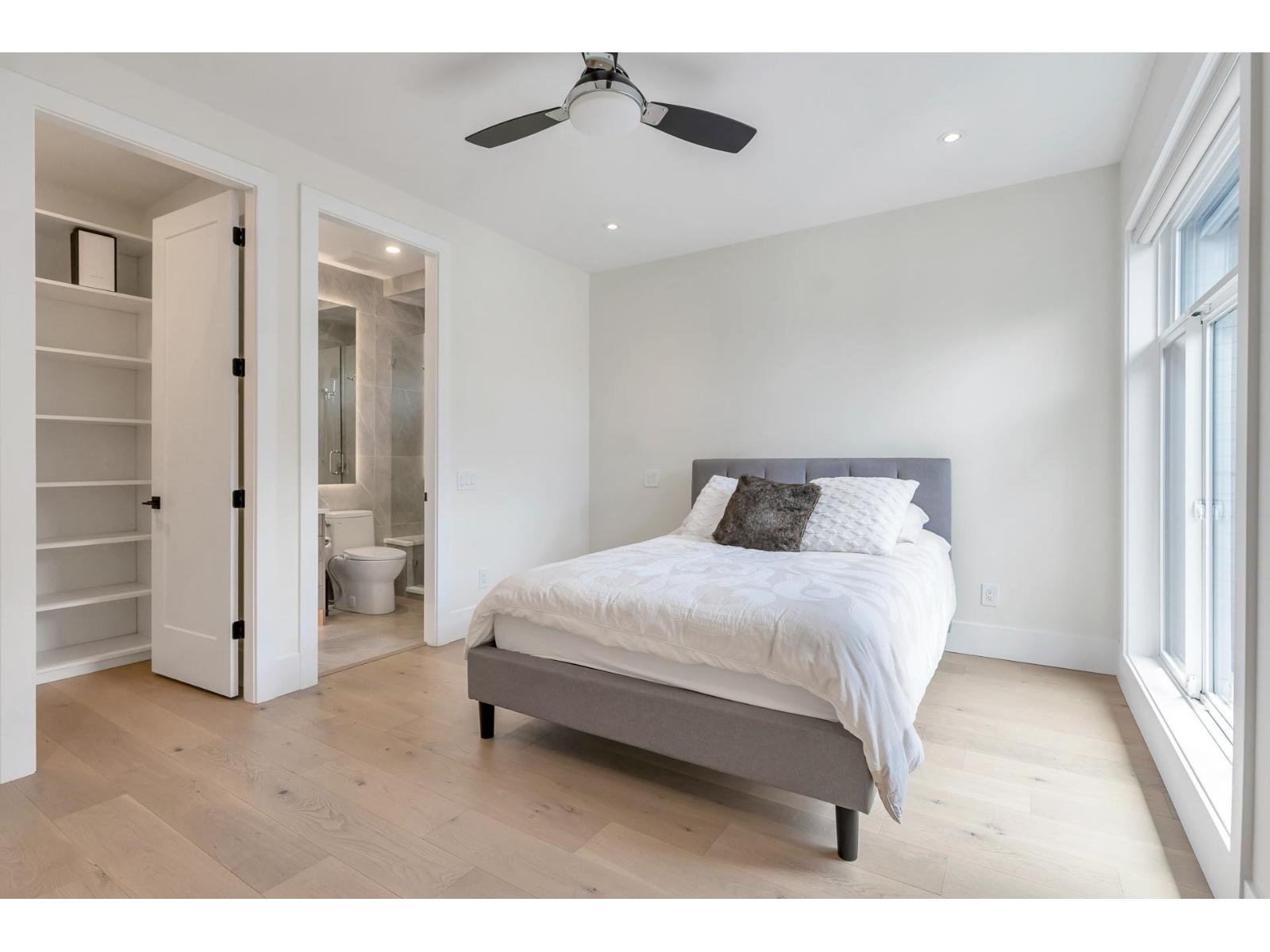 5686 CRIMSON RIDGE, Promontory